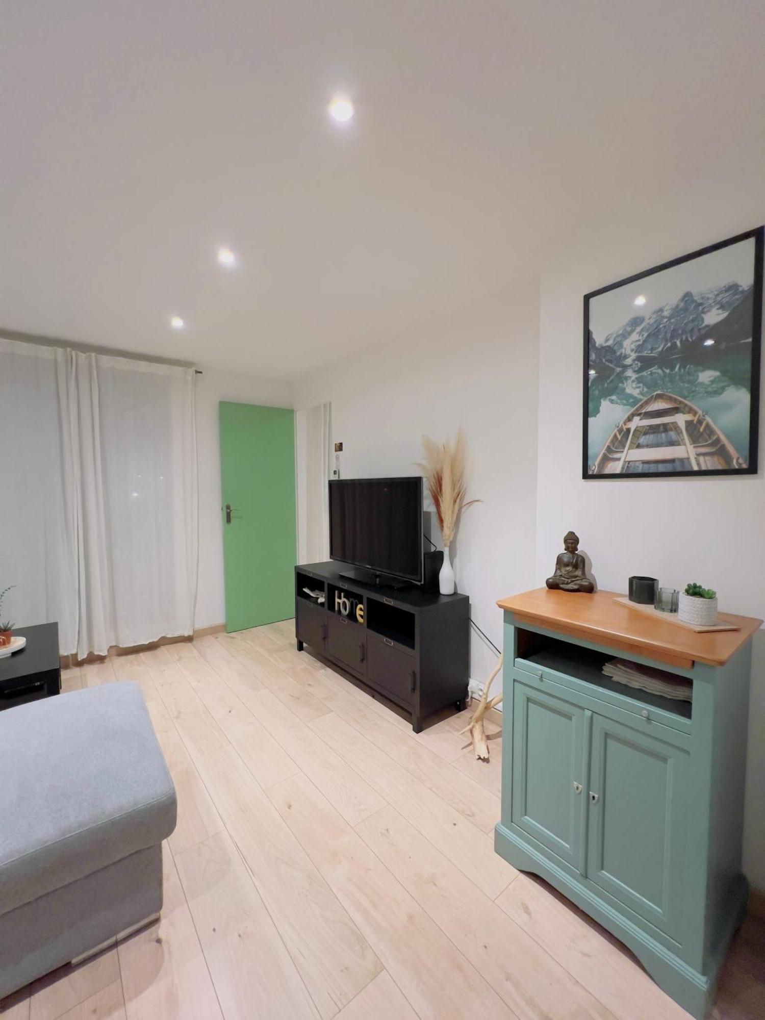 Superbe T3 Sejour Marseille Clim 2 Balcons Timone Appartement Buitenkant foto